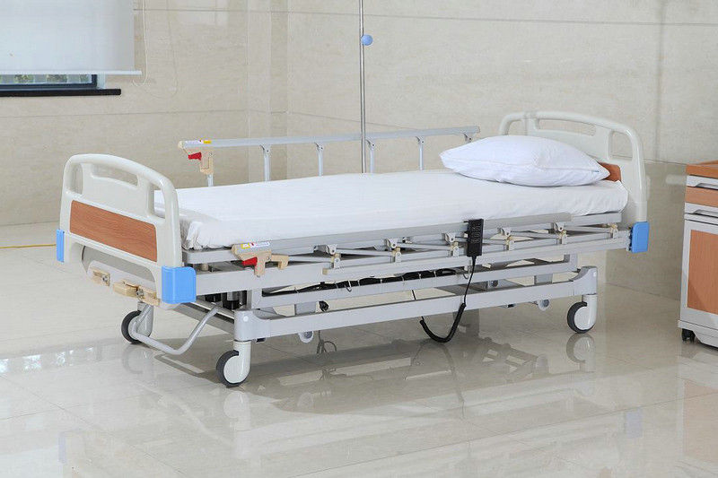Αυτόματο πολλών χρήσεων ηλεκτρικό νοσοκομειακό κρεβάτι για τα άτομα με ειδικές ανάγκες