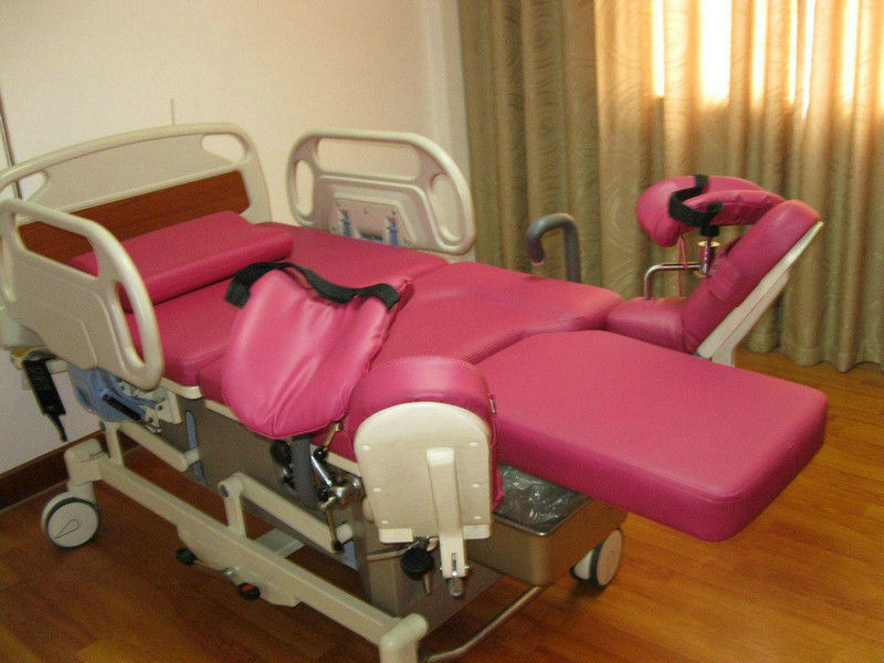 Κινητή γυναικολογική έδρα, ηλεκτρικό κρεβάτι LDR με τον επικεφαλής πίνακα ABS