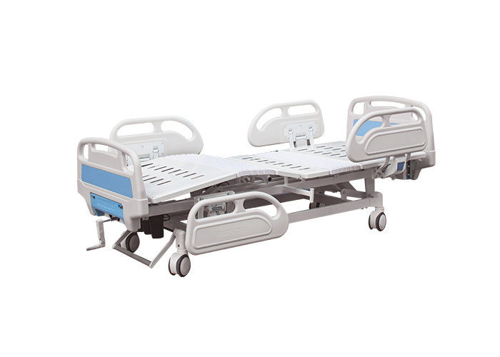 Διευθετήσιμο ηλεκτρικό νοσοκομειακό κρεβάτι με τα προαιρετικά κιγκλιδώματα ABS χρώματος